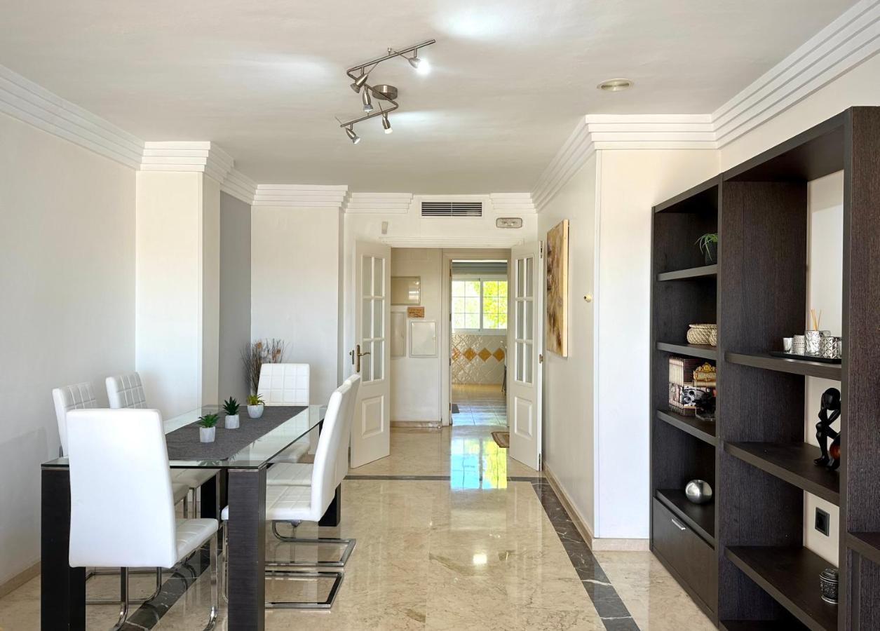 Moderno Apartamento Con Preciosas Vistas Al Mar En Urbanizacion Con Piscina - Rio Real 11 2G Marbella Luaran gambar