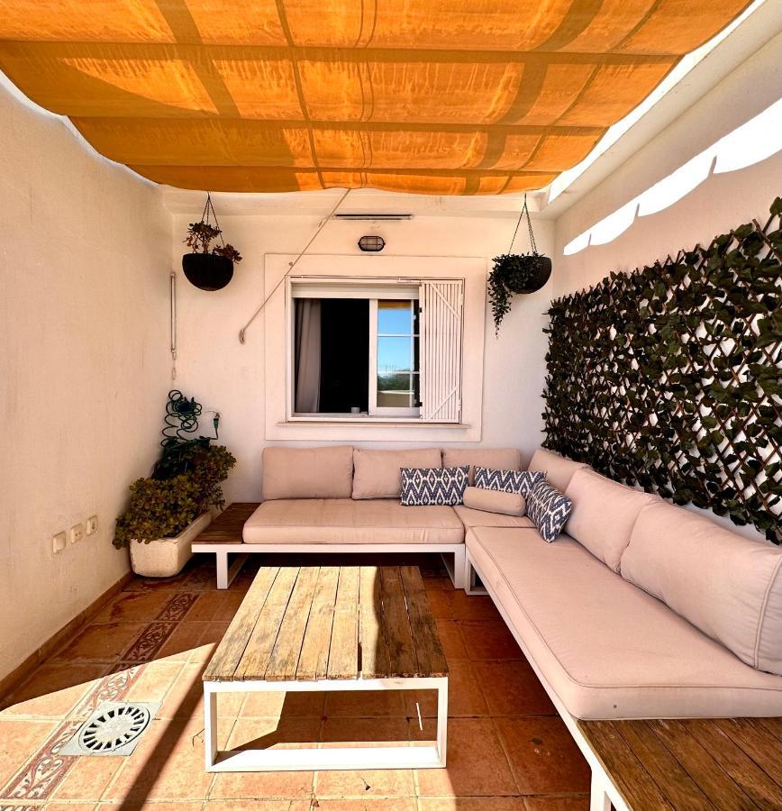 Moderno Apartamento Con Preciosas Vistas Al Mar En Urbanizacion Con Piscina - Rio Real 11 2G Marbella Luaran gambar