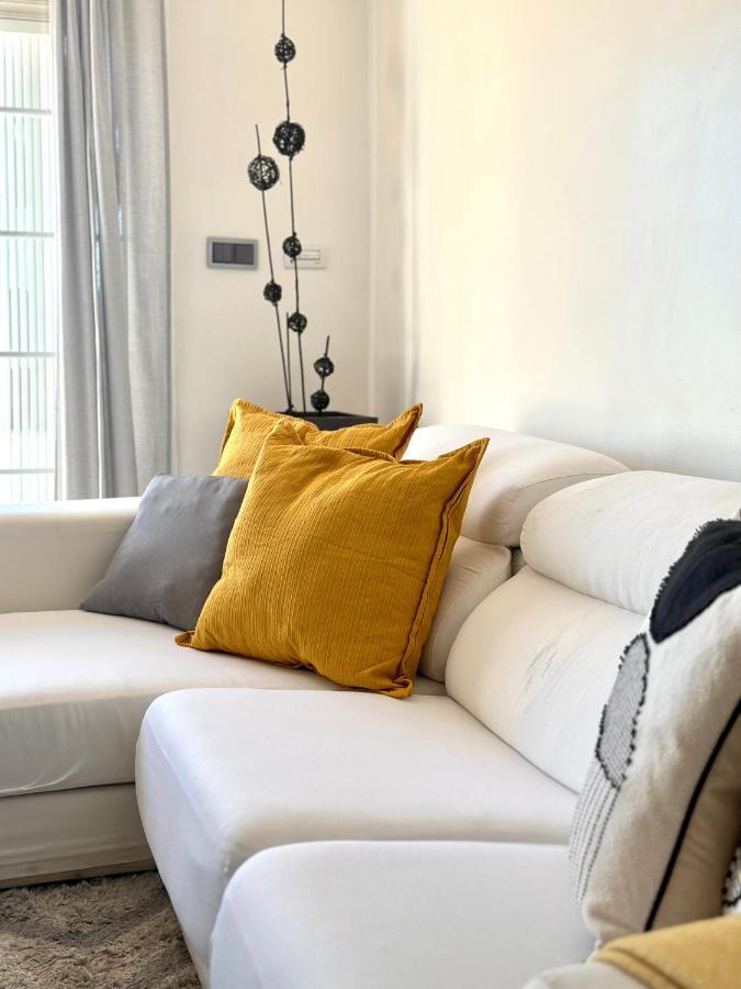 Moderno Apartamento Con Preciosas Vistas Al Mar En Urbanizacion Con Piscina - Rio Real 11 2G Marbella Luaran gambar